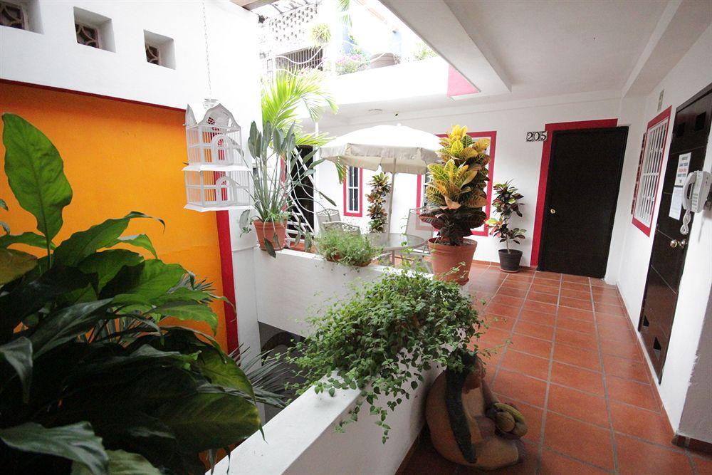 La Iguana Vallarta Lgbt Adults Only - Romantic Zone - Party Clubbing Street Puerto Vallarta Exterior foto