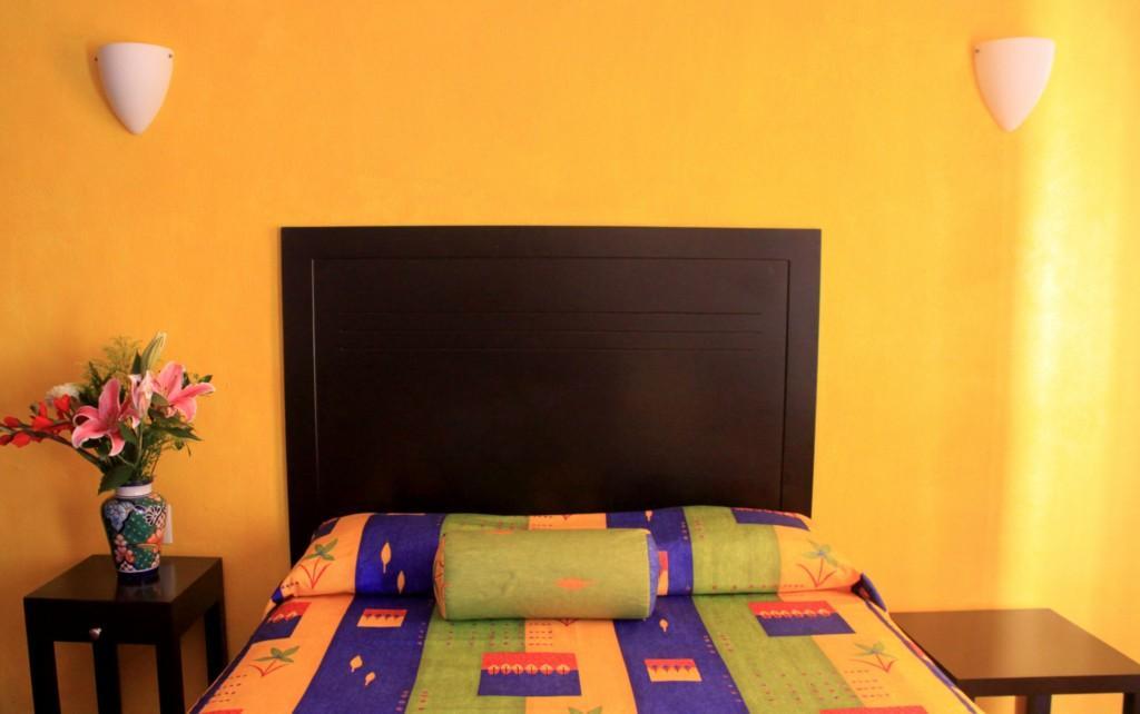 La Iguana Vallarta Lgbt Adults Only - Romantic Zone - Party Clubbing Street Puerto Vallarta Exterior foto