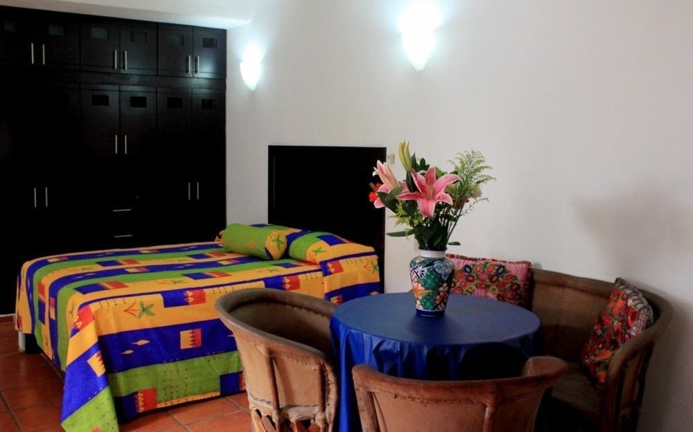 La Iguana Vallarta Lgbt Adults Only - Romantic Zone - Party Clubbing Street Puerto Vallarta Exterior foto