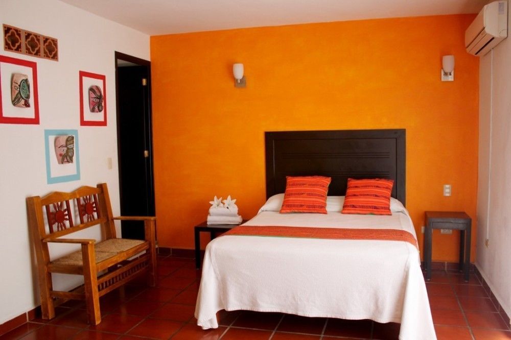 La Iguana Vallarta Lgbt Adults Only - Romantic Zone - Party Clubbing Street Puerto Vallarta Exterior foto